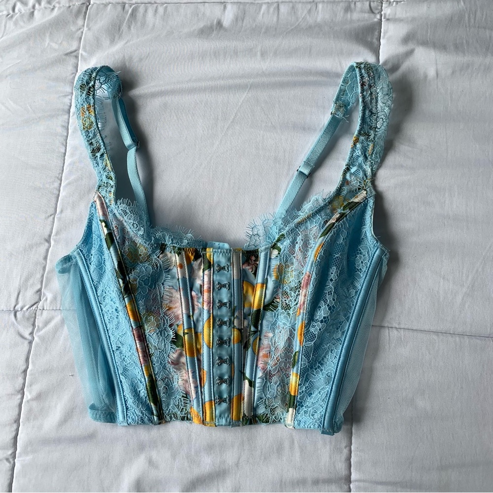 victoria’s secret for love and lemons corset